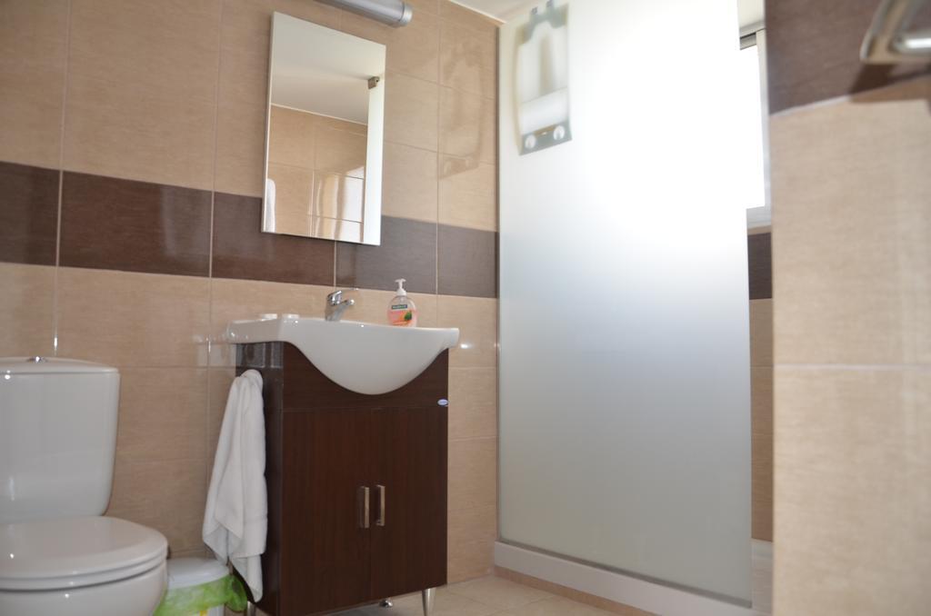 Surf & Sun Holiday Apartments Limasol Dış mekan fotoğraf