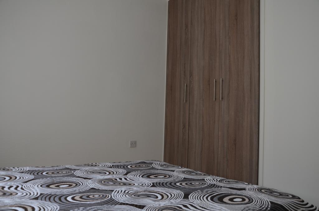 Surf & Sun Holiday Apartments Limasol Dış mekan fotoğraf
